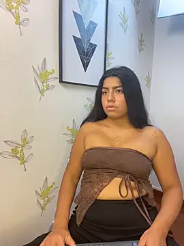 Laia_whiten Live XXX chat