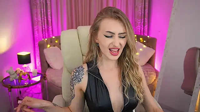 GraceCandy's Live XXX Chat