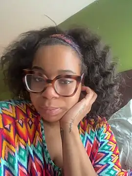 caramel__cremes' Webcam Show