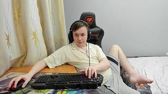 Chatroom XXX en direct de iliaskrislove