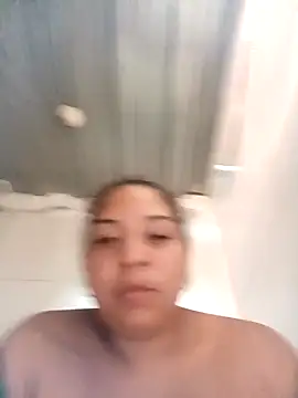 Dirty-Fat-Horny Adlı Modelin Canlı XXX Sohbeti