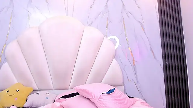 AliiceWonderland_ Chat XXX live