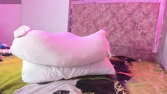 Dana-Alabi Live XXX-chat