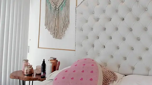 Czat XXX na żywo – Sara_funy
