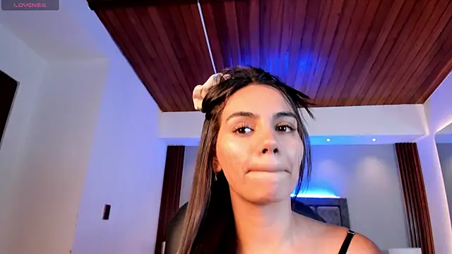 martina_mancini Adlı Modelin Canlı XXX Sohbeti