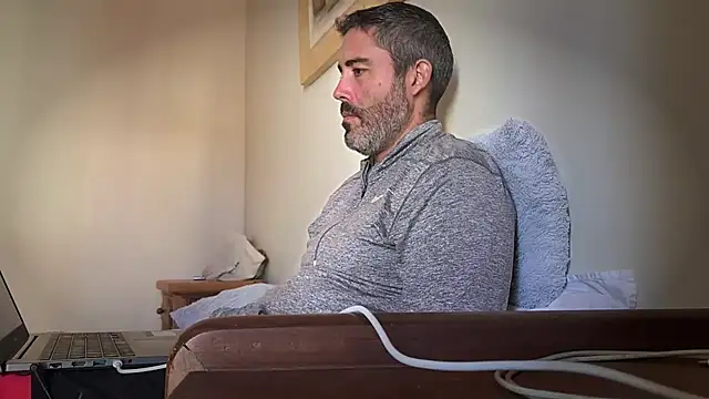 victor_chat Adlı Modelin Web Kamerası Şovu