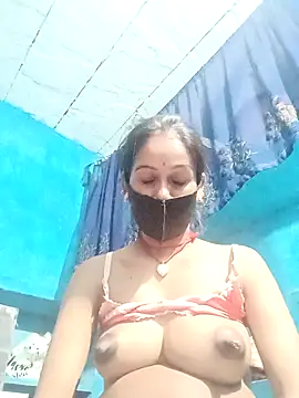 Nandani-758's Live XXX Chat