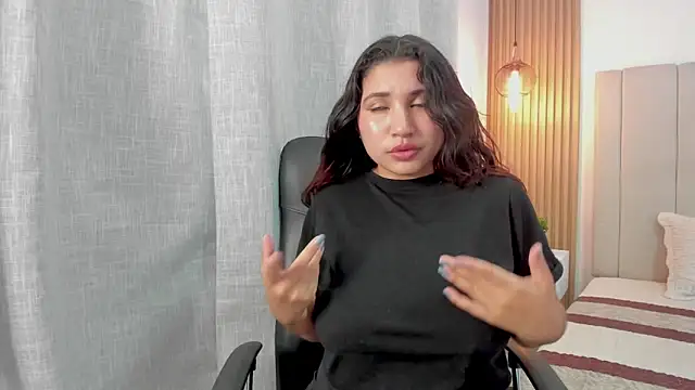 Victoria_Rosee élő XXX-chatje