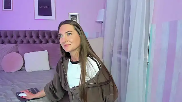 Онлайн чат XXX Evalaniss