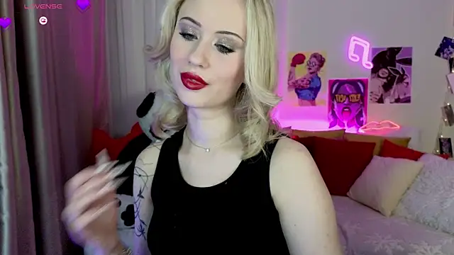 SashaBrooks Adlı Modelin Canlı XXX Sohbeti