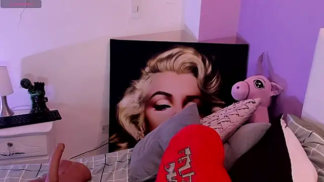 Živý XXX chat Charlotte11-11