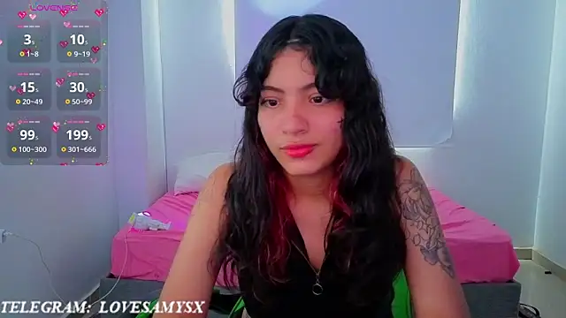Lovelyamyy's Live XXX Chat