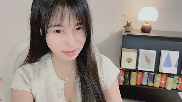 แชท XXX สดของ Onechestnut