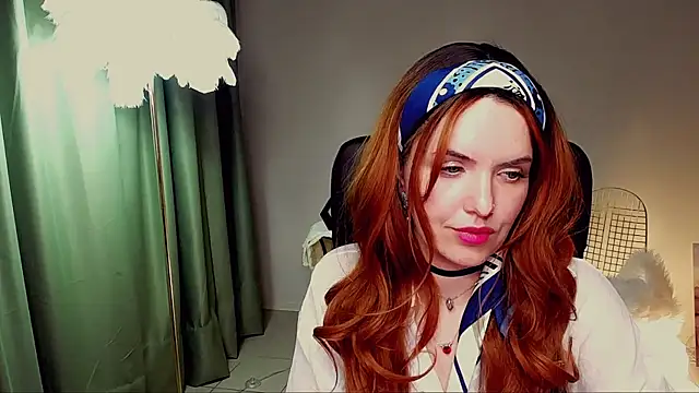 AliceSmite's Live XXX Chat