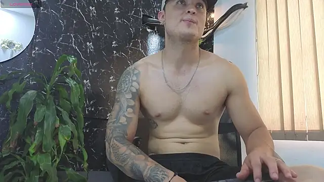 Chat XXX en directo de Alexander_ferre