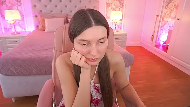 AshleyBaie Adlı Modelin Canlı XXX Sohbeti