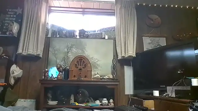 Makowboy 网络视讯表演