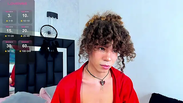 elian_7 Show in webcam