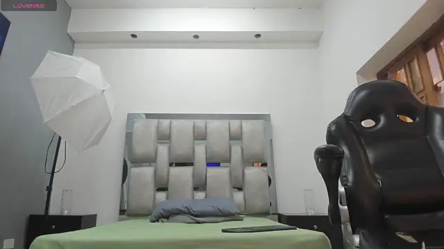 khris__evans 现场XXX聊天
