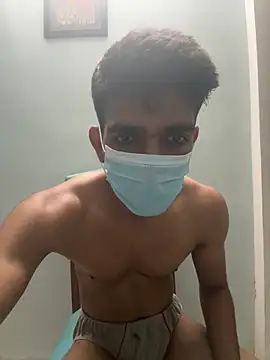 BadBoyTom78 Show in webcam