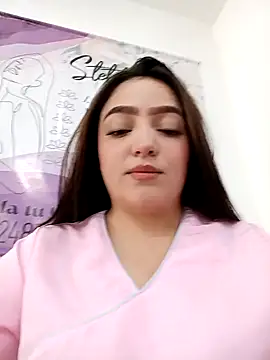 JUANITA-ROJAS Live XXX-chat