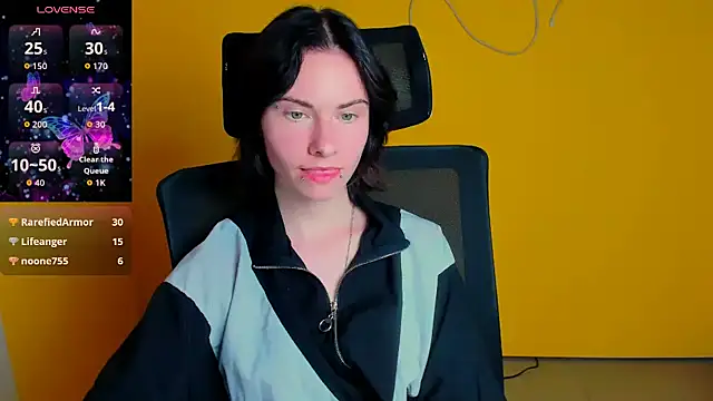 XXX chat uživo modela Fiona_Night