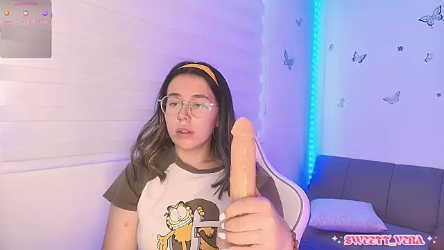 sweettvera Chat XXX live