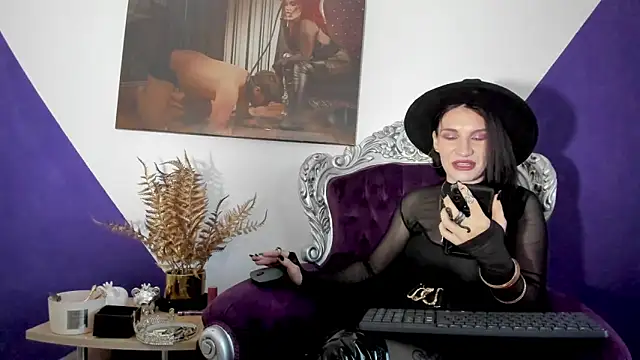 Chat +18 de MistressKasandra ao vivo