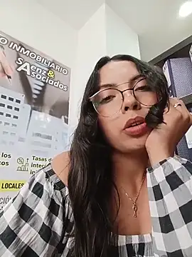 JENNIFER__03's Live XXX Chat