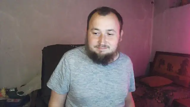 Show modela BIG-COCK-OMG na web-kameri