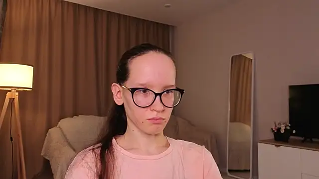 XXX chat uživo modela BettyBrowni