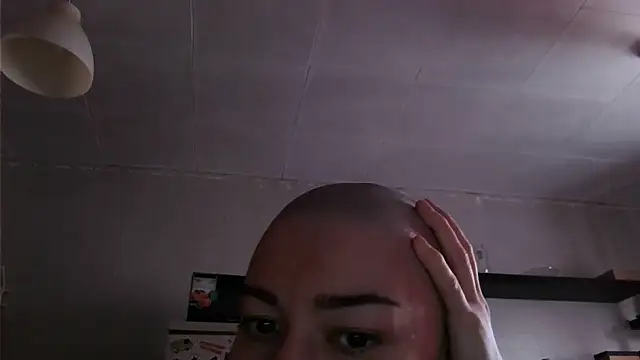 دردشة Julia_Bright الجنسية المباشرة