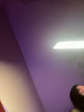 XXX chat uživo modela Evelinia