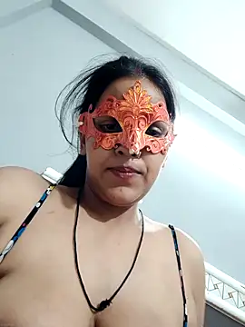 Chat +18 de Shivani_hotty ao vivo