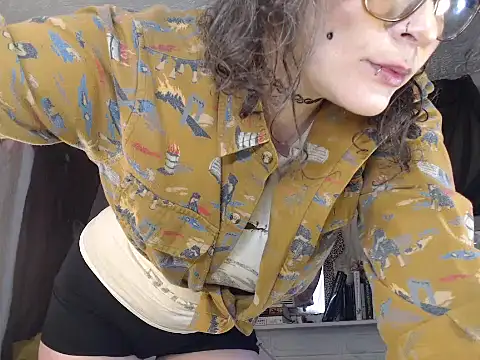 MaxiMillz 现场XXX聊天