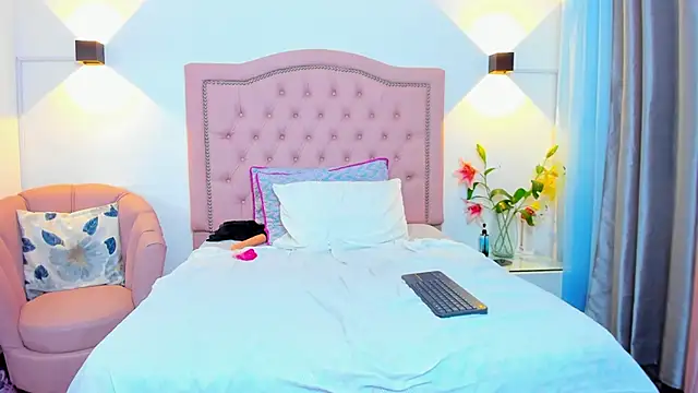 Chat +18 de Paulynavera ao vivo