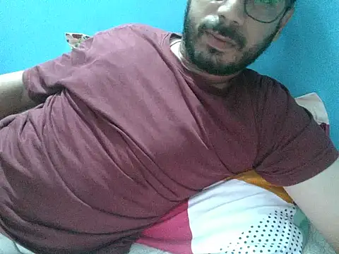 Precumboner Chat XXX in diretta