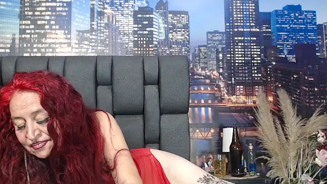 Lucy_mature8 现场XXX聊天