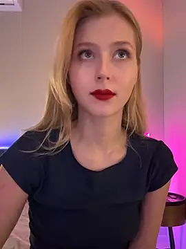 LunaRase's Live XXX Chat