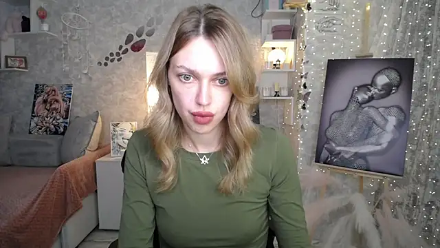 NickyAdamidi's Live XXX Chat