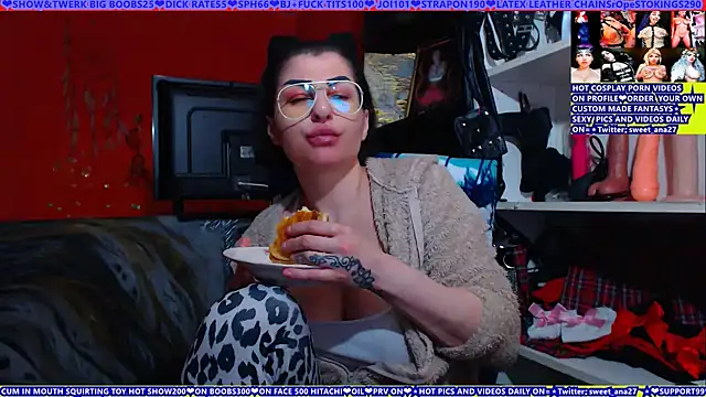 XXX chat uživo modela cuminmenowbbyx