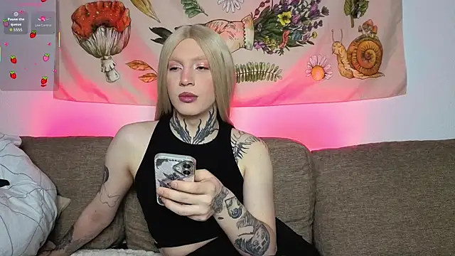 babylola228's Webcam Show