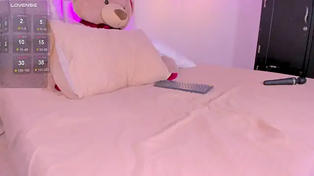 XXX chat uživo modela CodyTwink