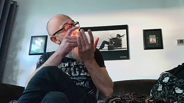 Kingsscepter Live XXX-Chat