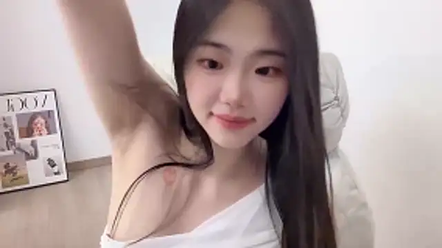 Chat XXX Live suki-1