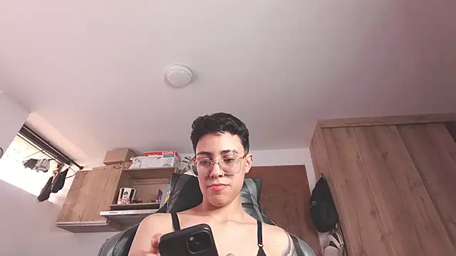 Cutie_Shy_ Live XXX-Chat