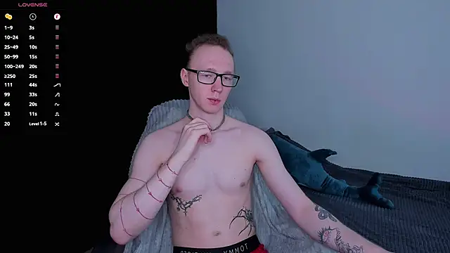 Alex_silent's Webcam Show