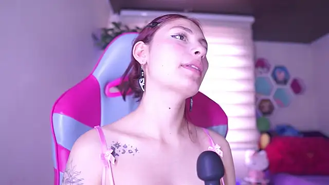 Czat XXX na żywo – Rebecah_1