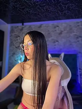Živý XXX chat Emiily_Rouse