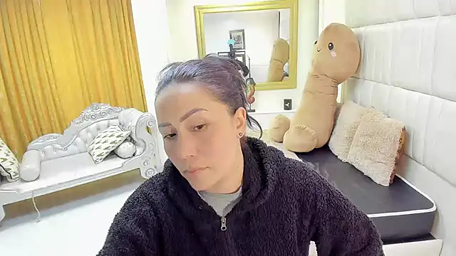 gaby_trent Adlı Modelin Canlı XXX Sohbeti